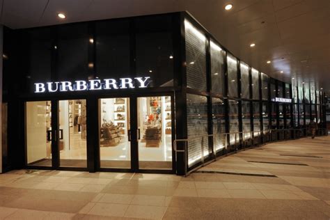 burberry магазин